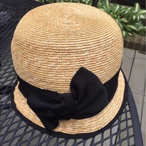 Louise Green hat