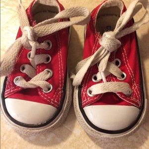 2c red converse in GUC