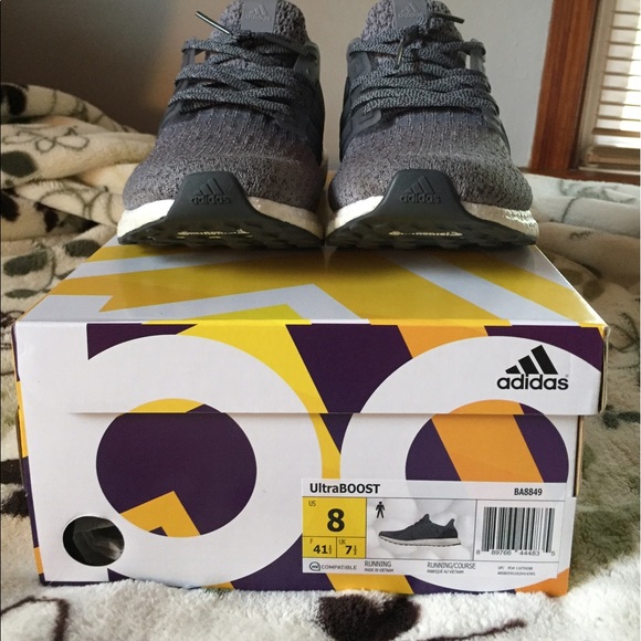 💯Authentic Adidas Ultra Boost 3.0 - Picture 2 of 4