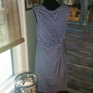 - MAKE*AN*OFFER - Geometric and classic