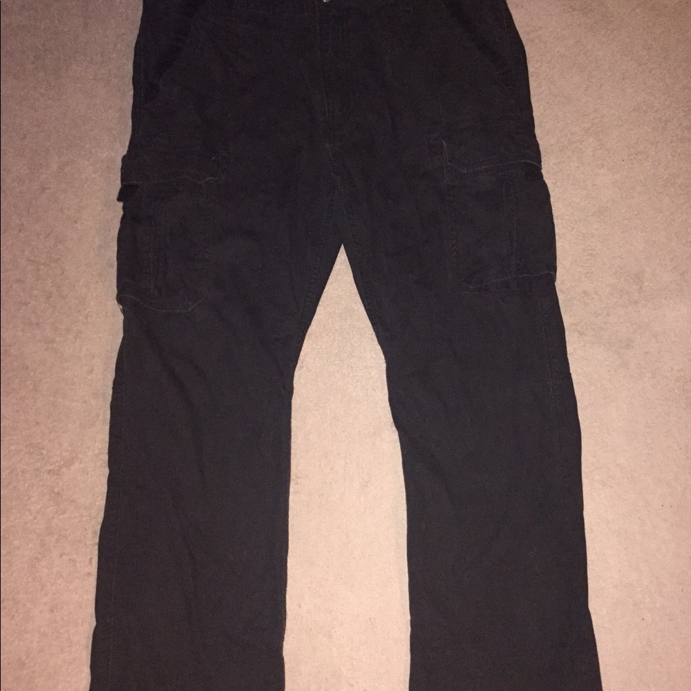 LEVI'S CARGO SLIM FIT MEN PANTS.  SIZE 36X30