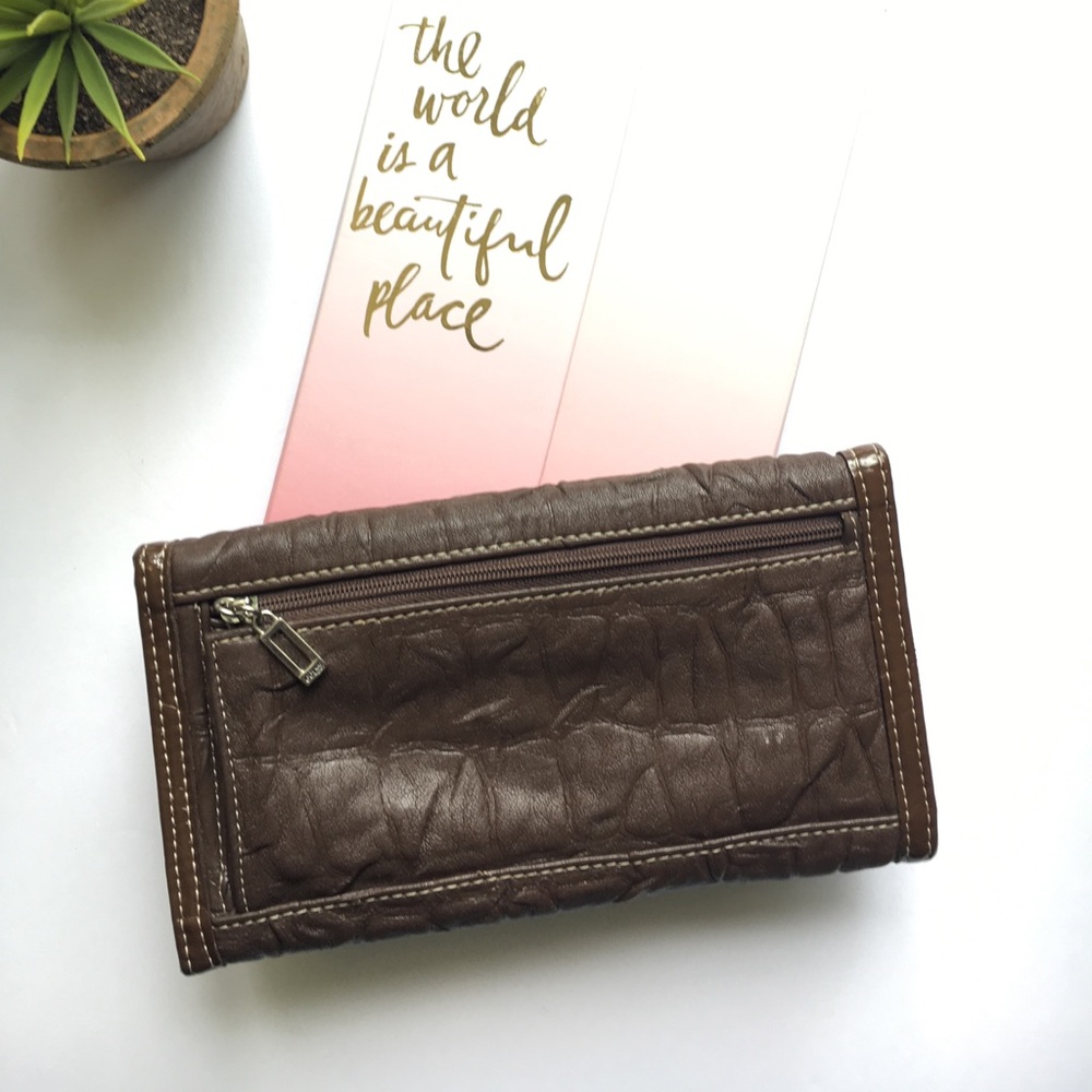 [Guess] Wallet - Picture 3 of 4