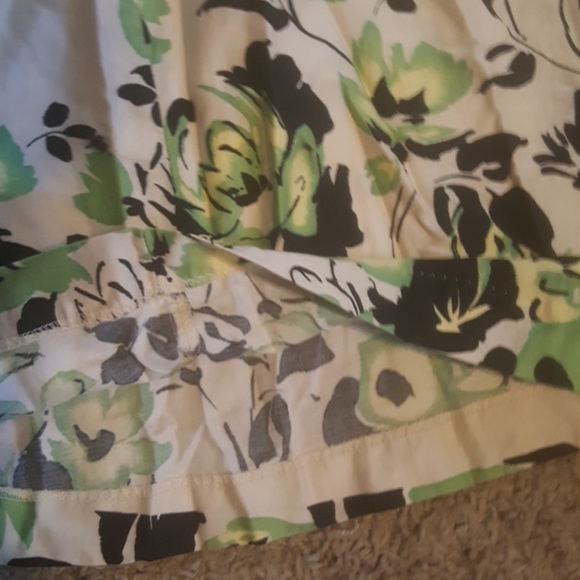 George Women's pleated skirt size 16 - Picture 3 of 4