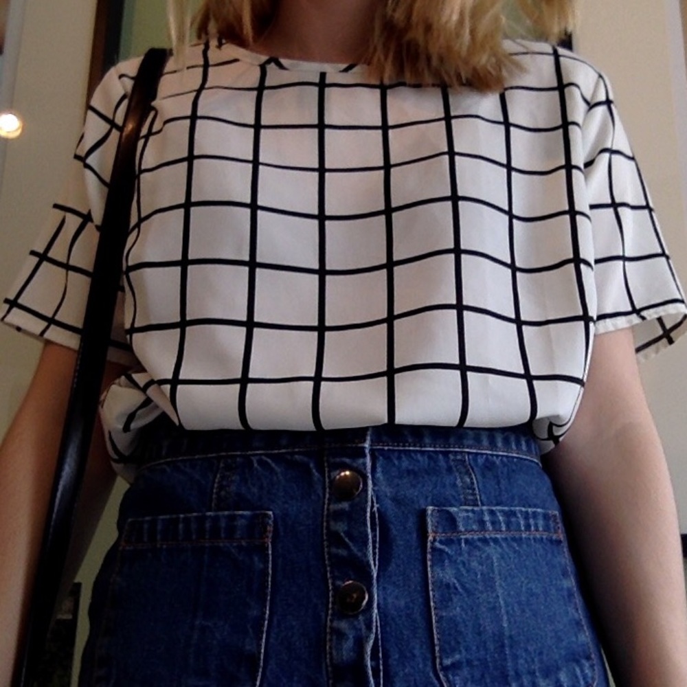Forever 21 Grid Pattern Top