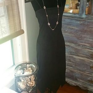 - MAKE*AN*OFFER - Simple, sparkly black dress