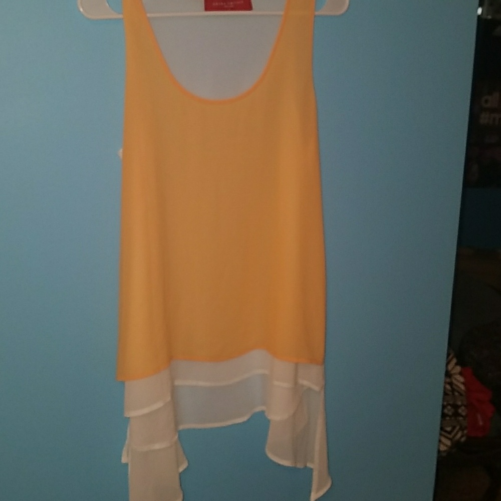 Akira blouse
