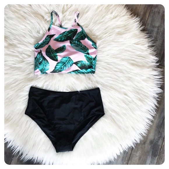 LAST ONE | 🆕 strappy bikini - Picture 2 of 5