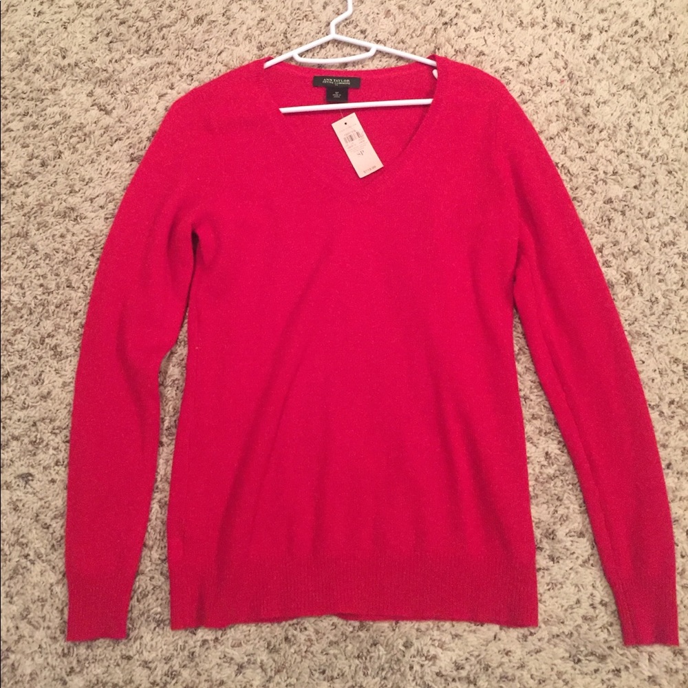 NWT Ann Taylor cashmere long sleeve Sz small P