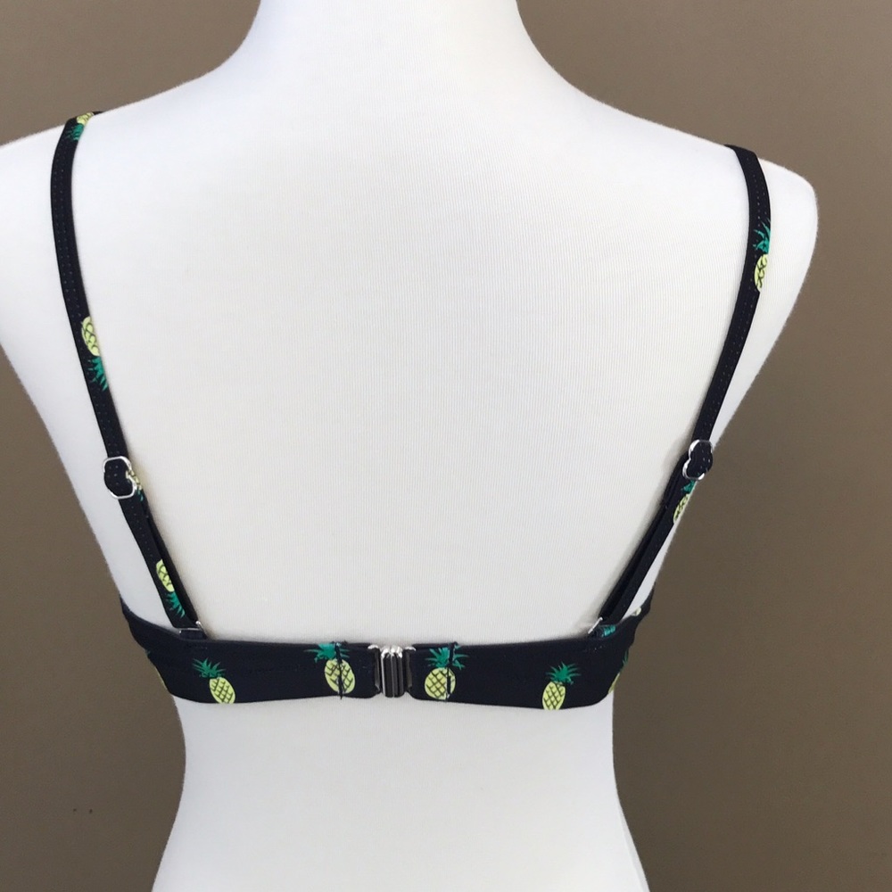 🍍LAST ONE!! Black Pineapple print bikini - Picture 4 of 4