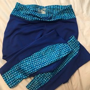 Under armor exercise leggings