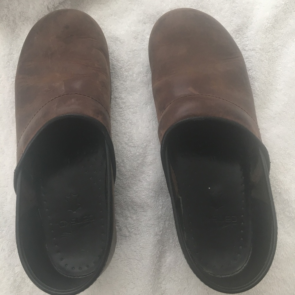 Dansko Clogs Brown Suede size 41