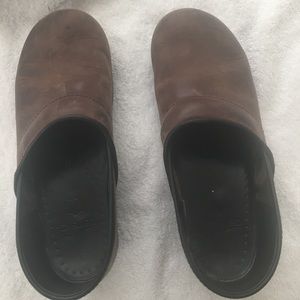 Dansko Clogs Brown Suede size 41