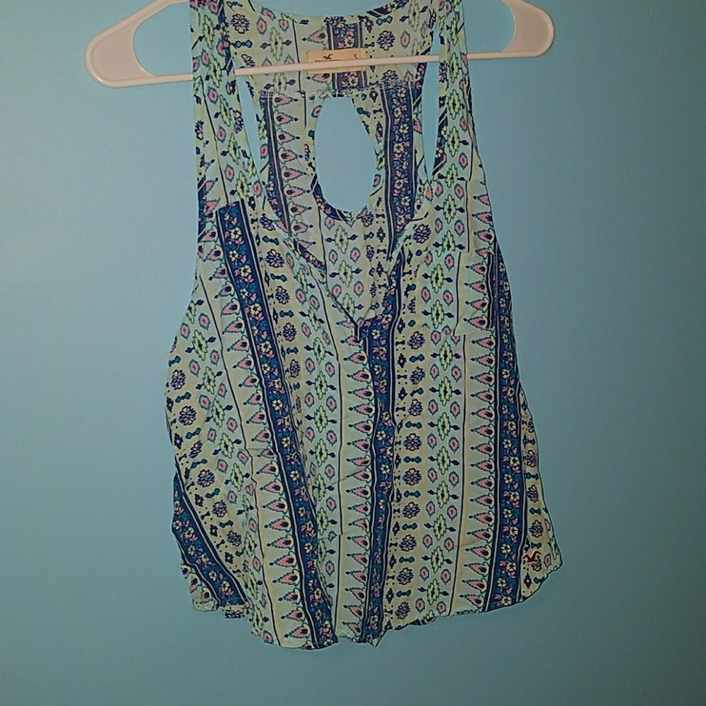 Hollister tank