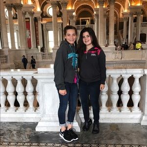 Meet your Posher, Anna