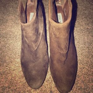 Steve Madden Brown Booties