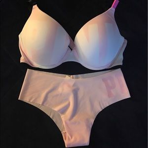 Victoria's Secret PINK Bra Set