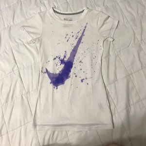 Nike tee