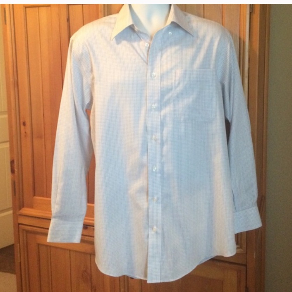 Great Casual Button Down 👔
