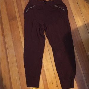 Maroon Hollister sweats