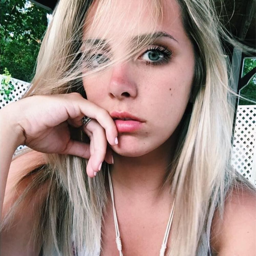 Meet your Posher, Amanda