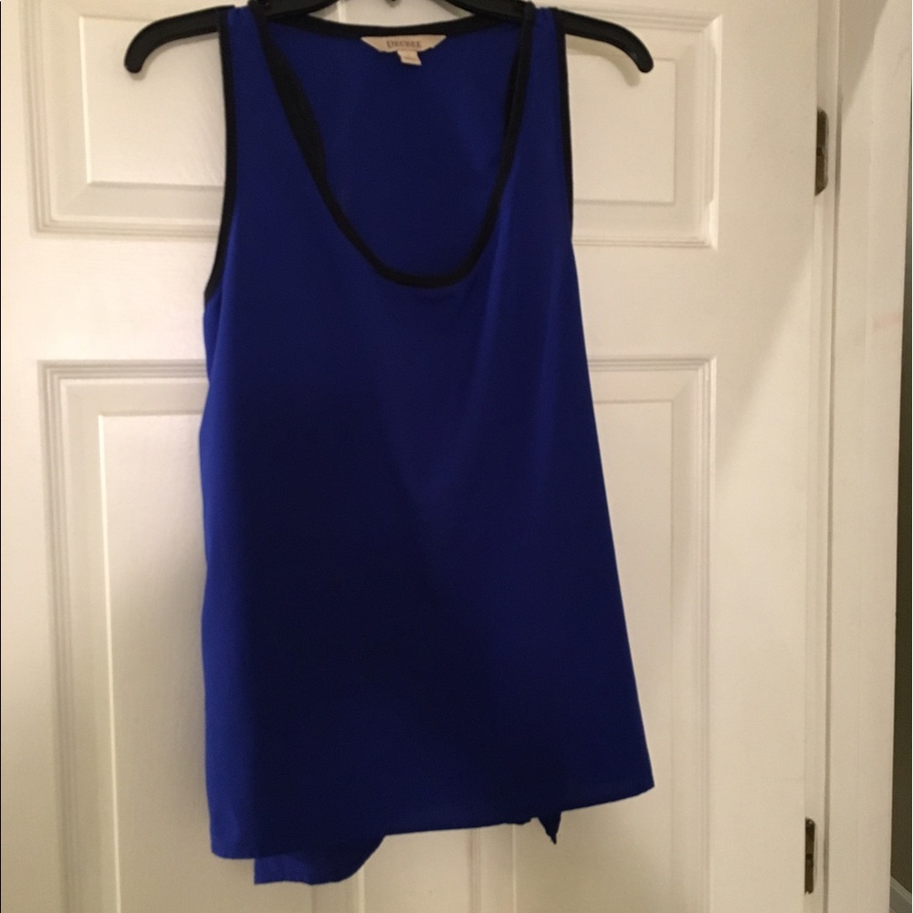 Blue tank. Size M