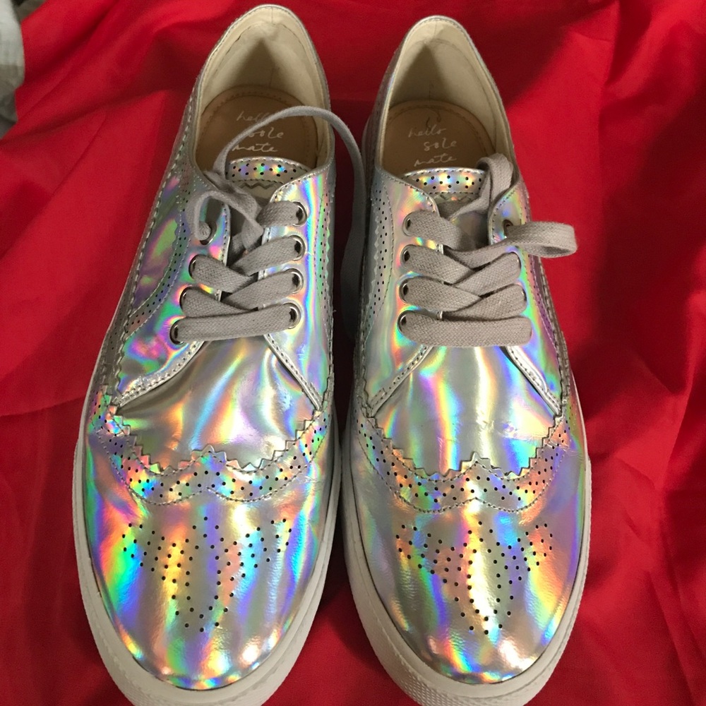 Cute silver dressy sneakers Banana Republic