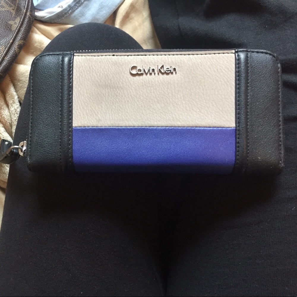 Calvin Klien wallet
