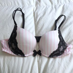 HP 🎀 Classic Victoria's Secret Very Sexy Push-Up