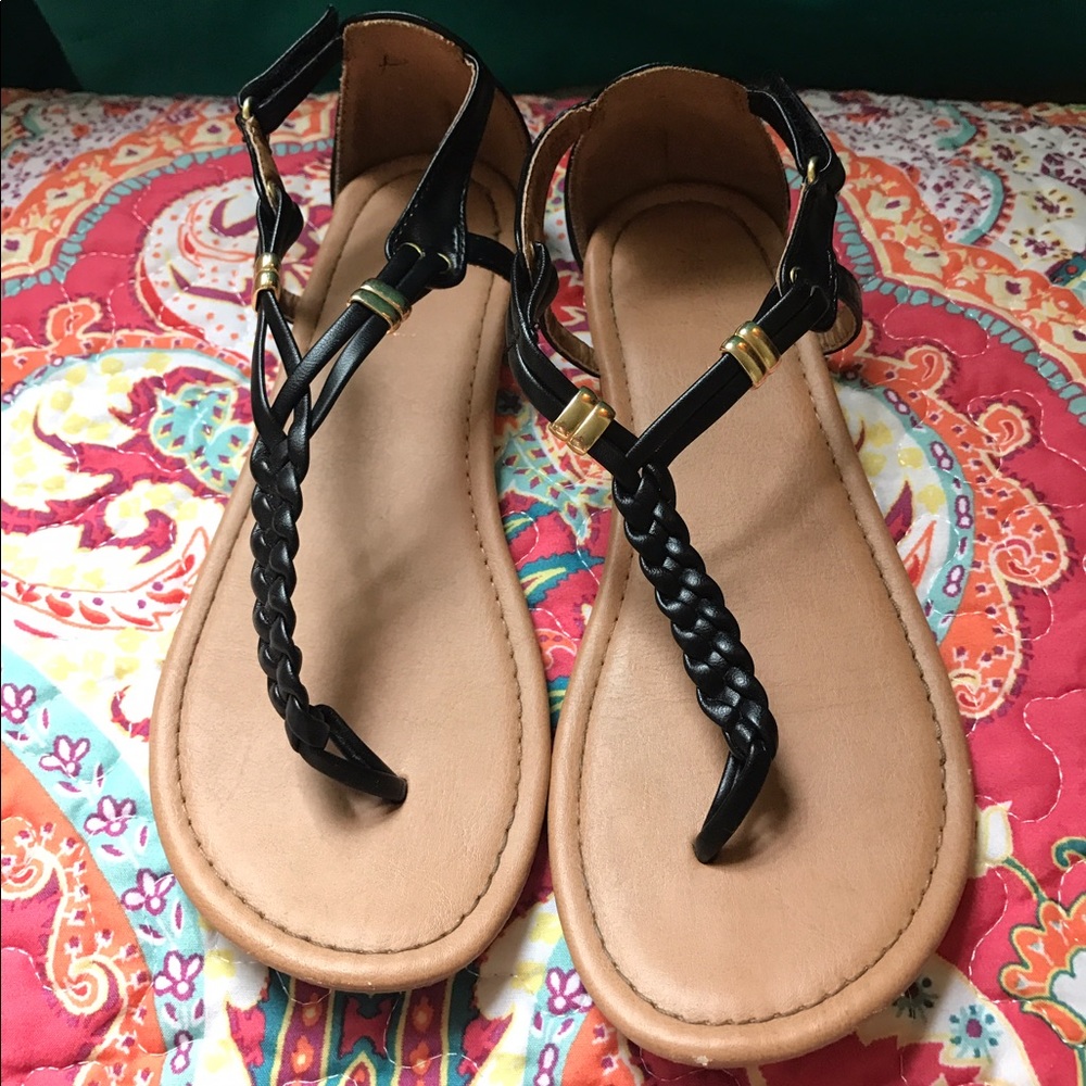 Girls American Eagle sandals