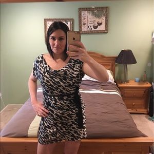 H&M size 10 animal print dress