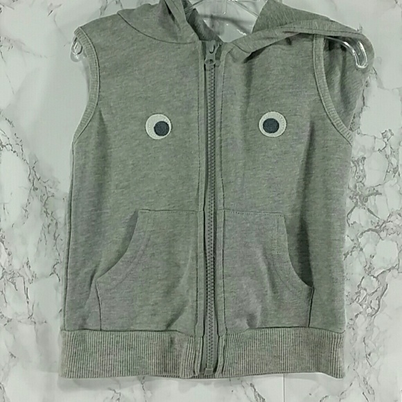 SALE***Gray Sleeveless Monster Hoodie. Kids :) - Picture 2 of 5