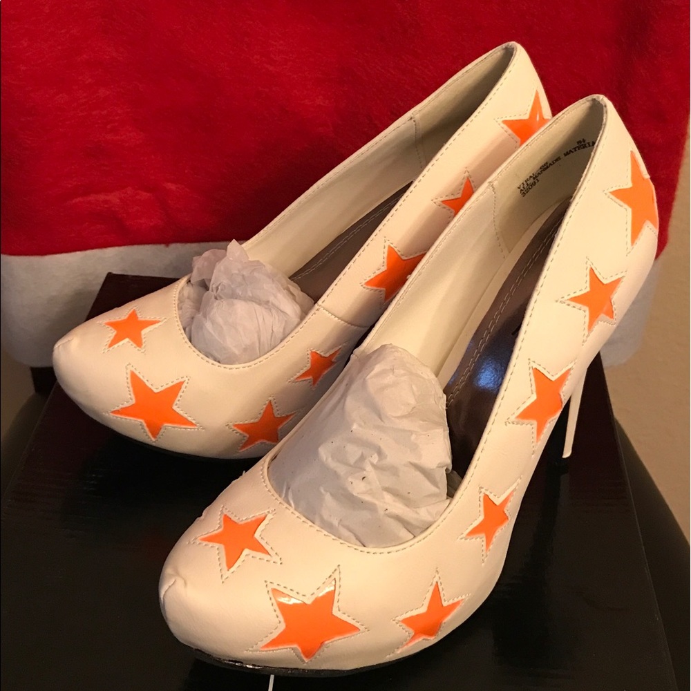 New White & orange star high heels 👠 size 8.5