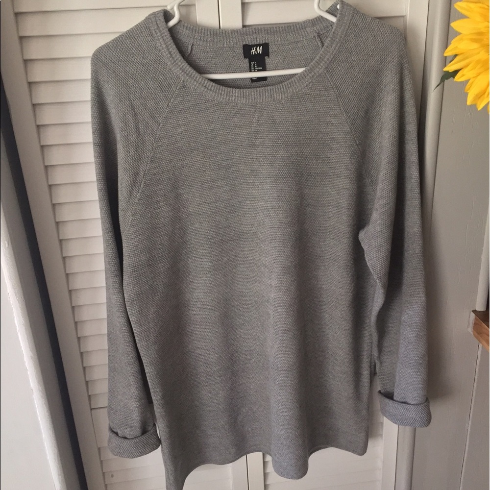 Women's Gray Sweater