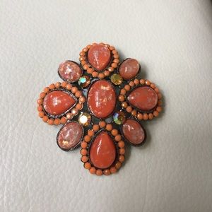 💥 HOST PICK VINTAGE BROOCH💥