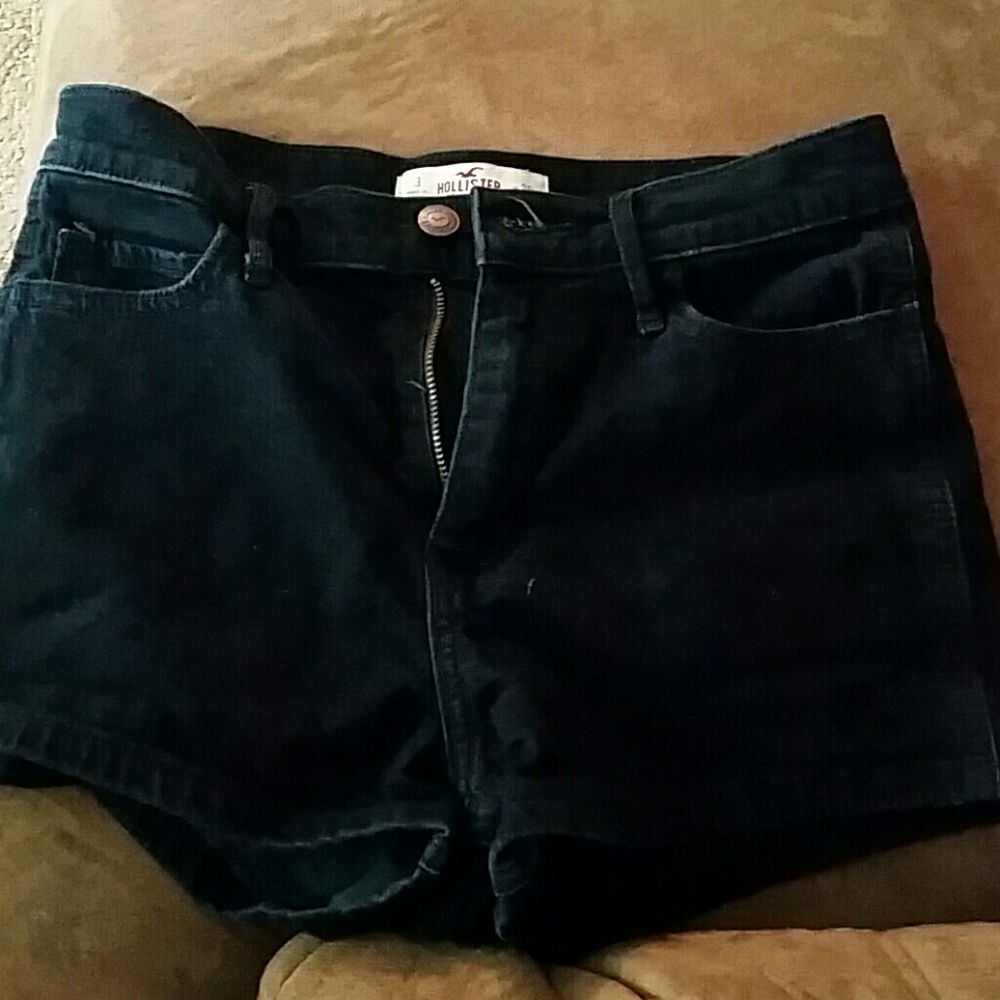Hollister high-waisted shorts