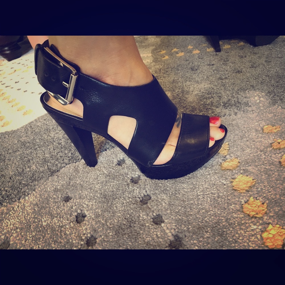 Leather Michael Kors platform sandals