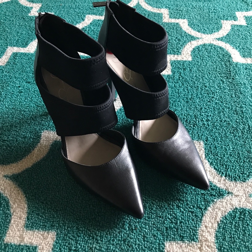 Sexy Jessica Simpson Pumps
