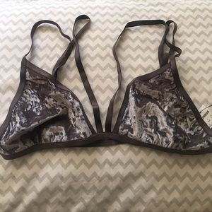 Express strappy velvet bralette