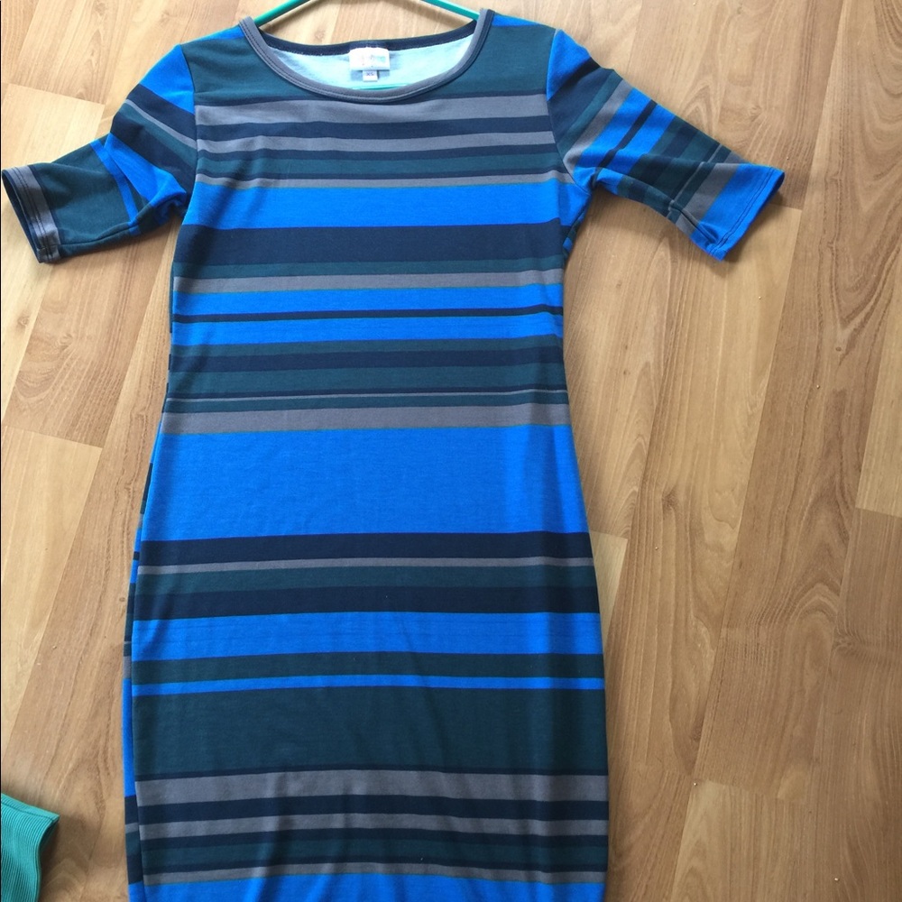 Julia Size XS
