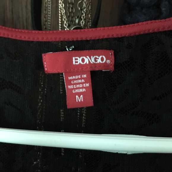 Red lace dress - Picture 3 of 3