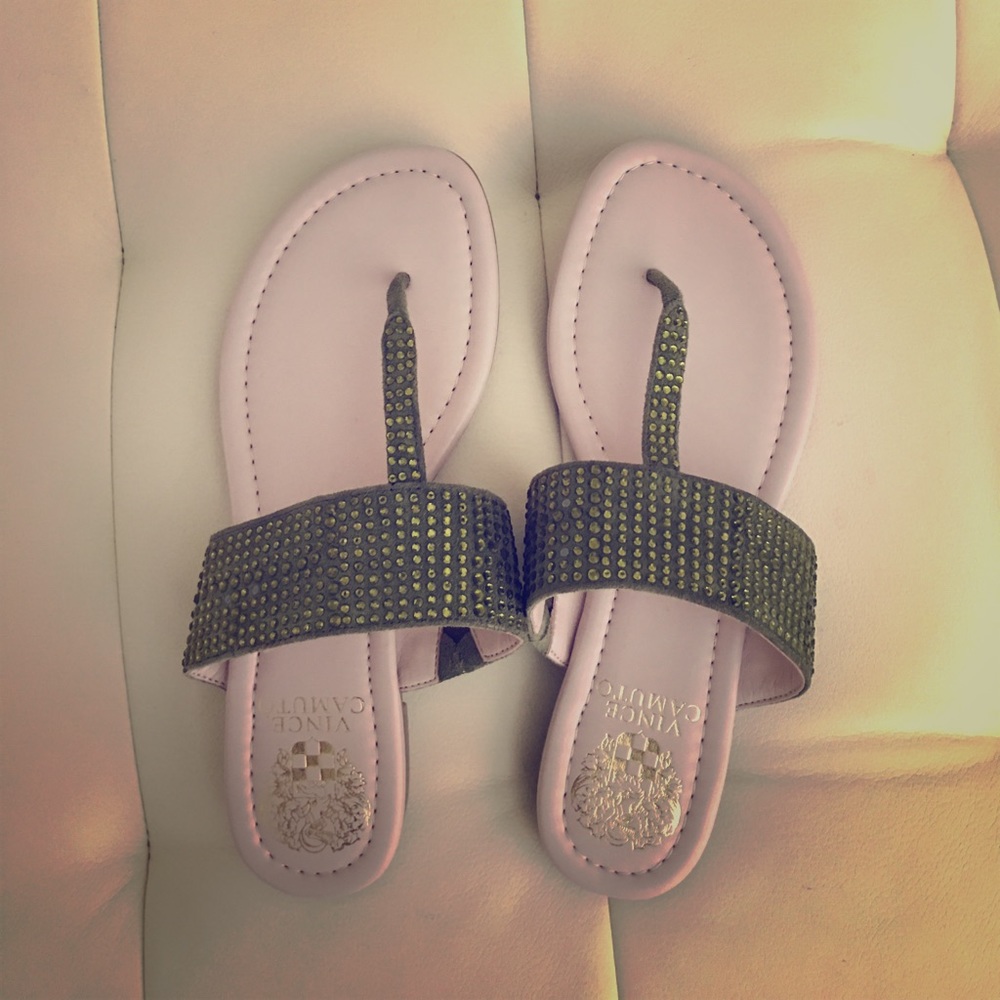 Vince Camuto size 6 sandals