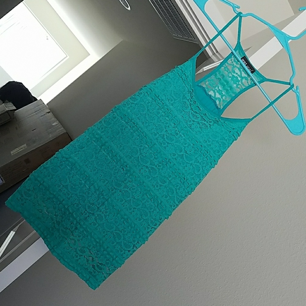 Wet Seal lace tank