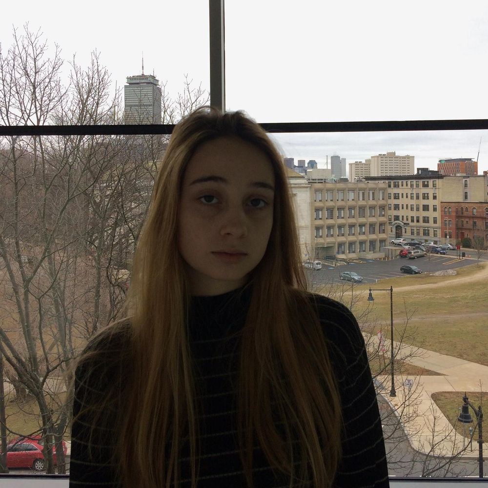 Meet your Posher, Evie