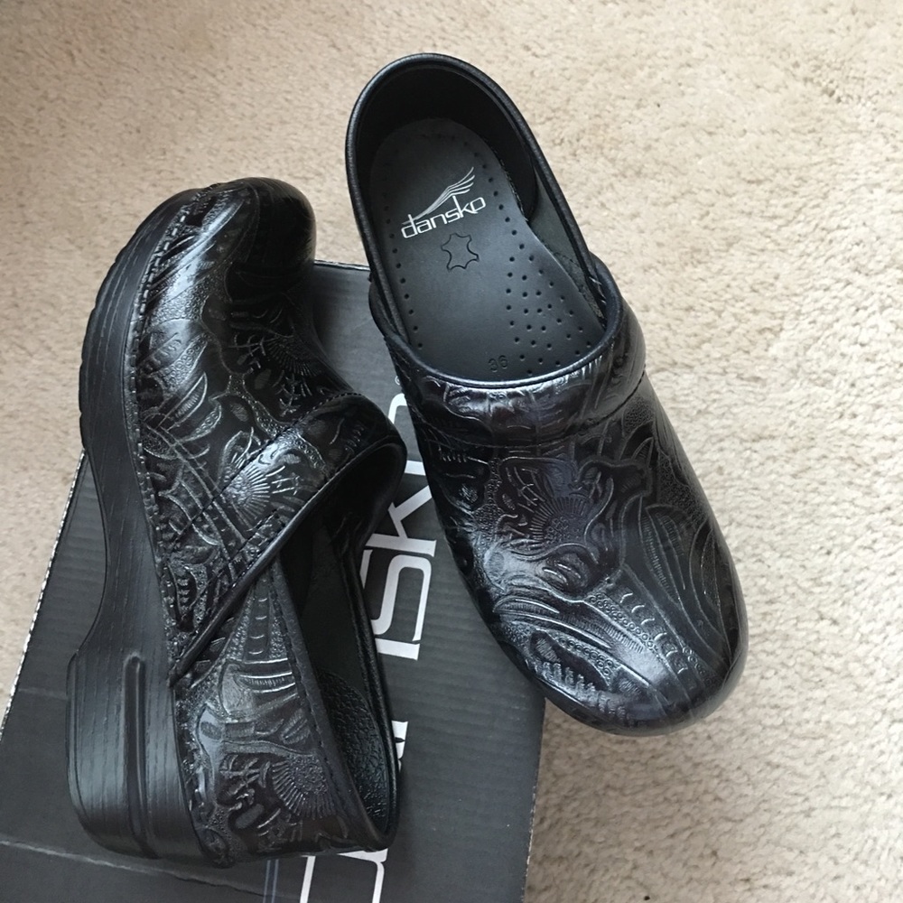 Dansko OBO! tooled shoes