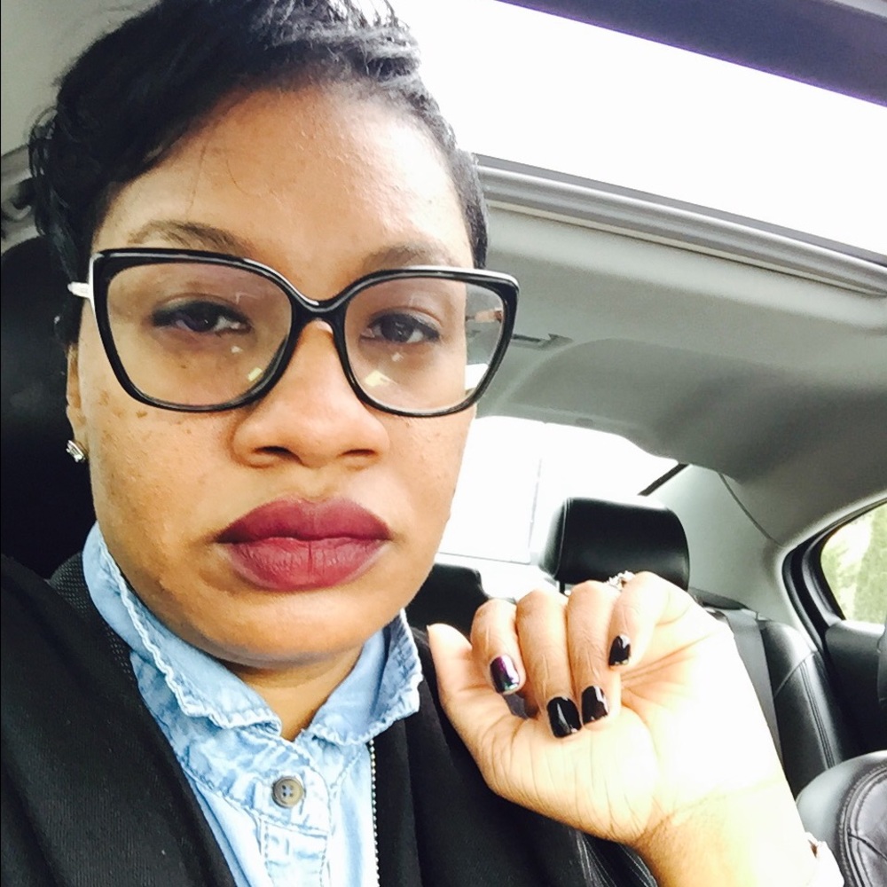 Meet your Posher, Tisha