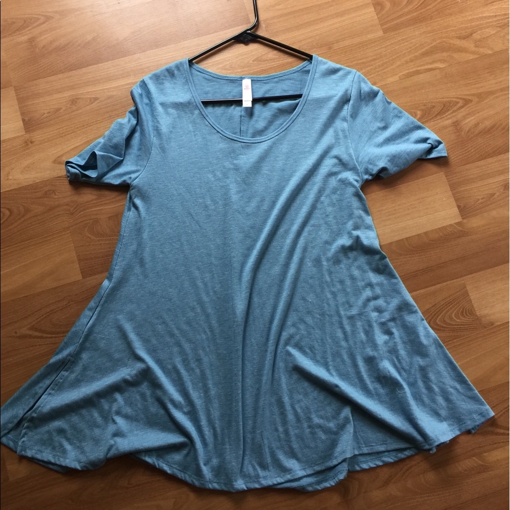 Lularoe Shirt XS