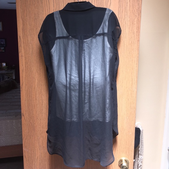 Express Top - Picture 3 of 5