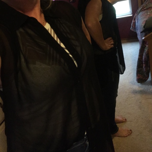 Express Top - Picture 5 of 5