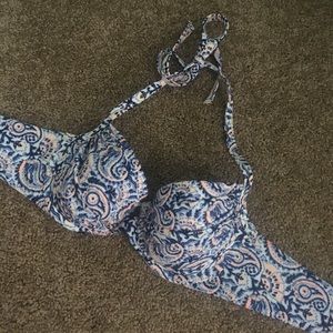 New Victoria's Secret SwimSuit Top: 34A