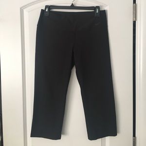 Nike Dri-Fit Cropped Capri Pant